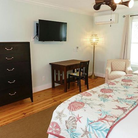 Beachview Inn And Spa Tybee Island Екстер'єр фото
