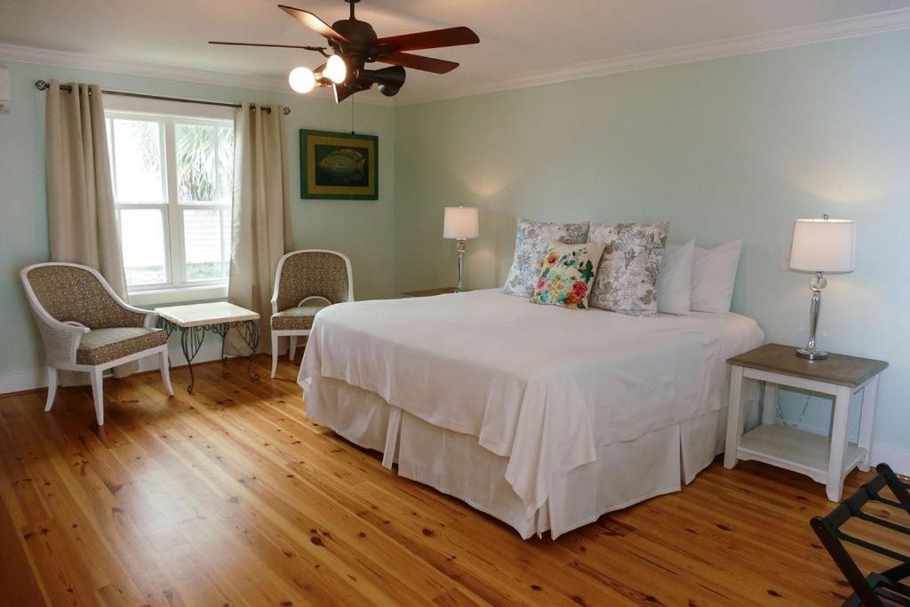 Beachview Inn And Spa Tybee Island Екстер'єр фото