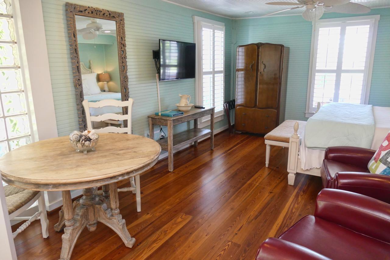 Beachview Inn And Spa Tybee Island Екстер'єр фото